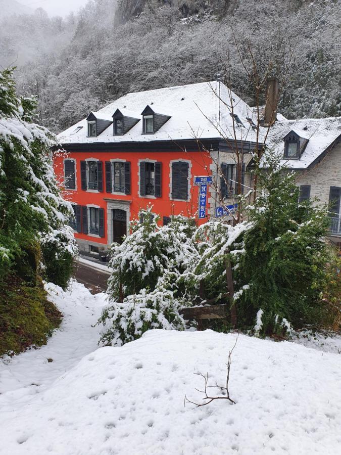 Auberge La Caverne Laruns Exterior foto