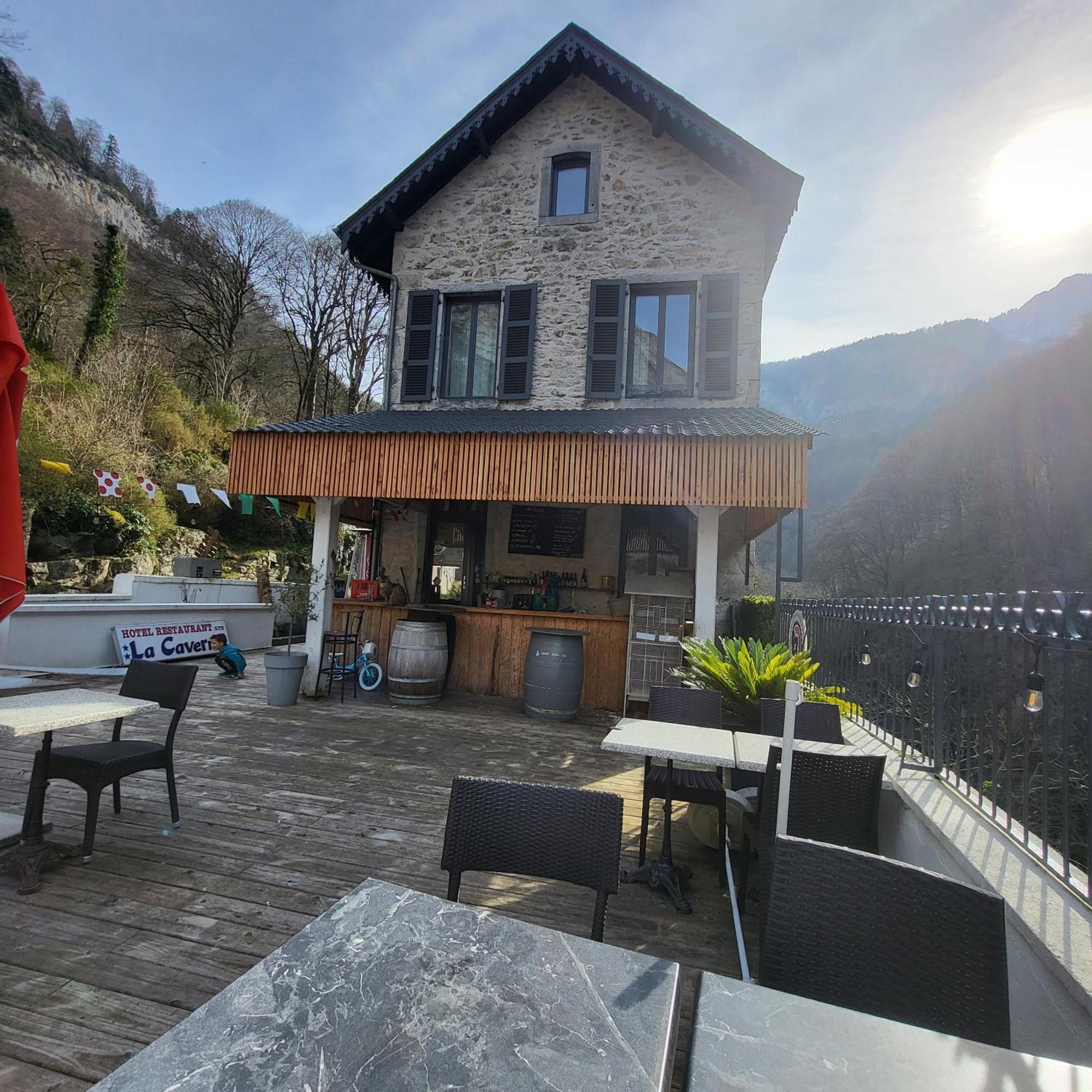 Auberge La Caverne Laruns Exterior foto